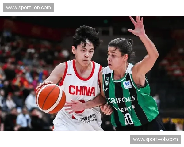 红墙与斗牛士的博弈:中国女篮vs西班牙女篮,一场超越胜负的灵魂共振 红墙与斗牛士的博弈:中国女篮vs西班牙女篮,一场超越胜负的灵魂共振