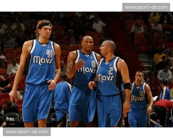 穿越时空的篮坛圣战:重温小牛vs勇士录像,寻找那段热血沸腾的峥嵘岁月 穿越时空的篮坛圣战:重温小牛vs勇士录像,寻找那段热血沸腾的峥嵘岁月